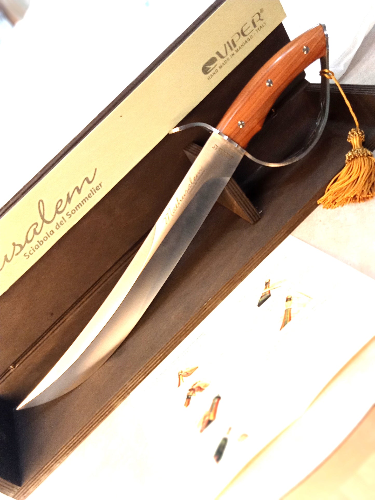 Somelier's Sabre 2006