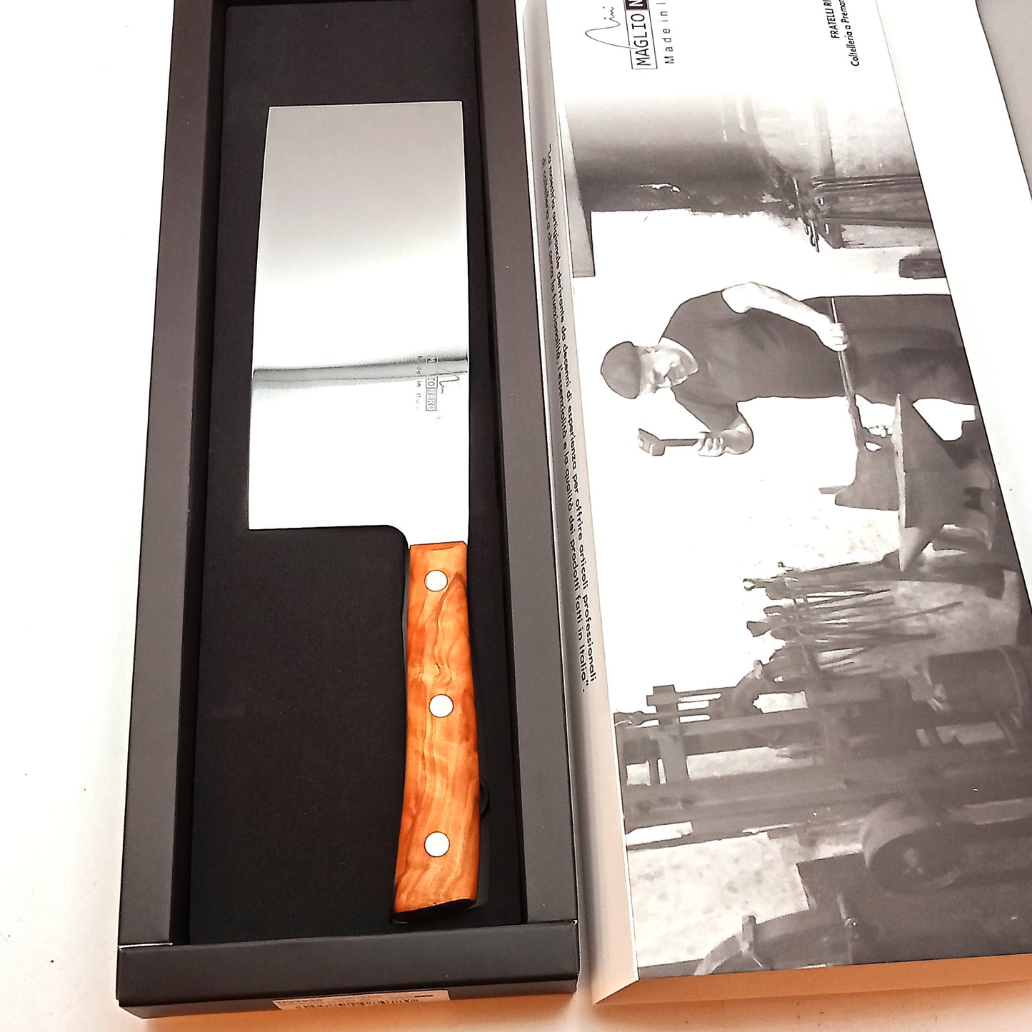 MaglioNero Modello Cinese Ulivo