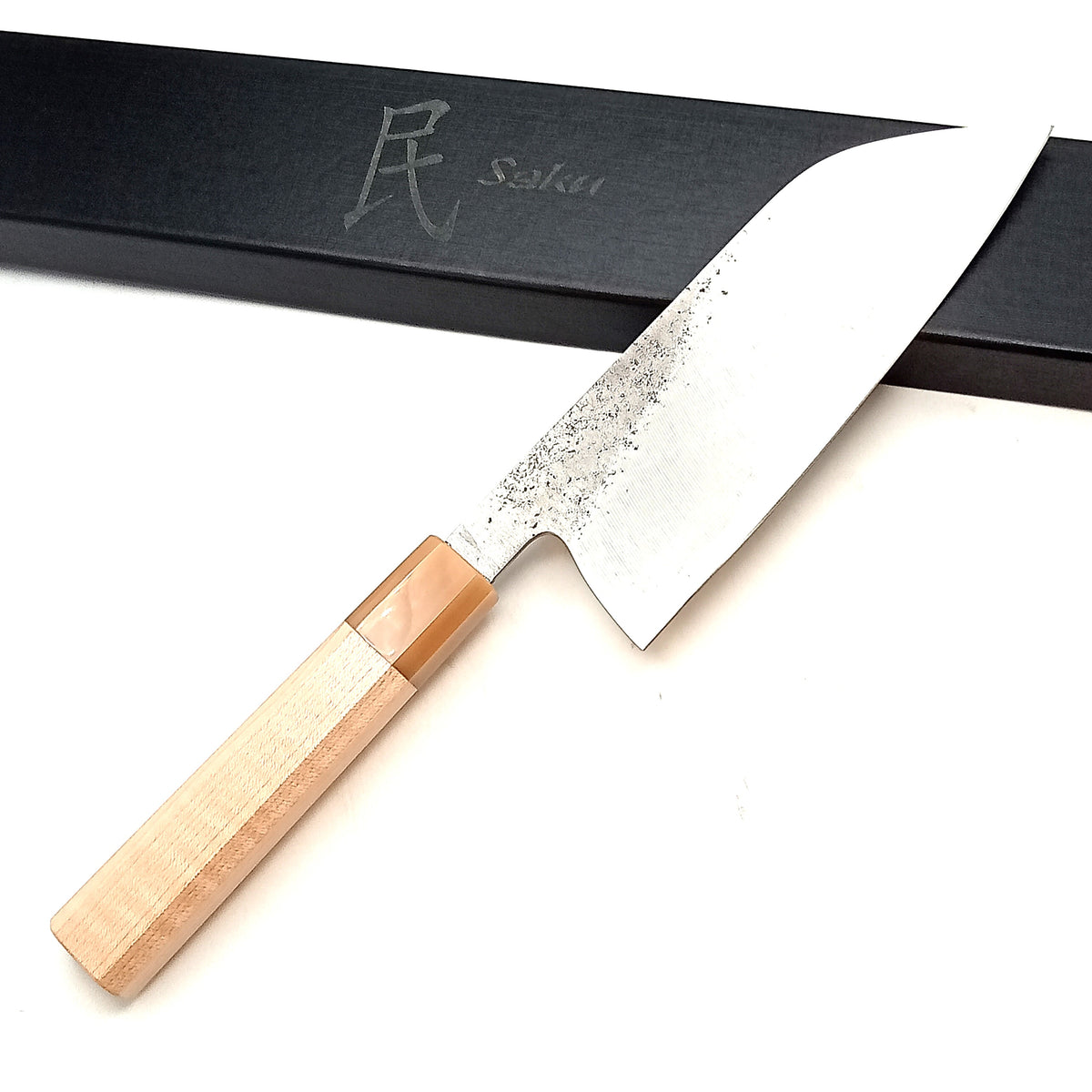 Saku Santoku